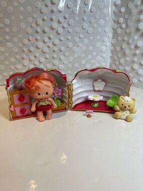 Strawberry Shortcake 🍰 🧺Garden Basket house playset